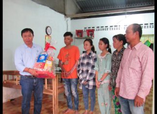 Khát vọng sống “Đi để hiểu – rồi thương”