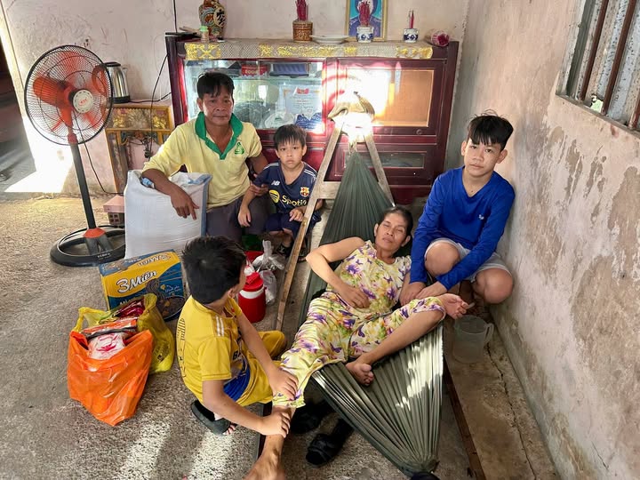 Giữ mẹ cho các con, được ngày nào hay ngày đó
